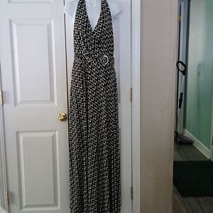 White House Black Market black white halter maxi dress Sz 8